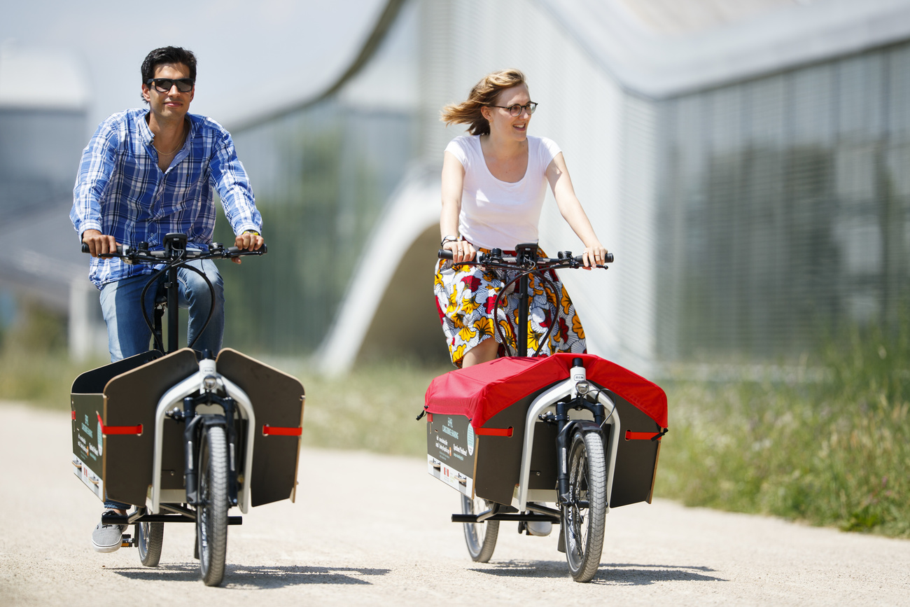 50'000 Euro, um eine Tonne CO₂ zu ersetzen: Von der ETH Lausanne entwickelte Lastenfahrräder. Bild: Keystone