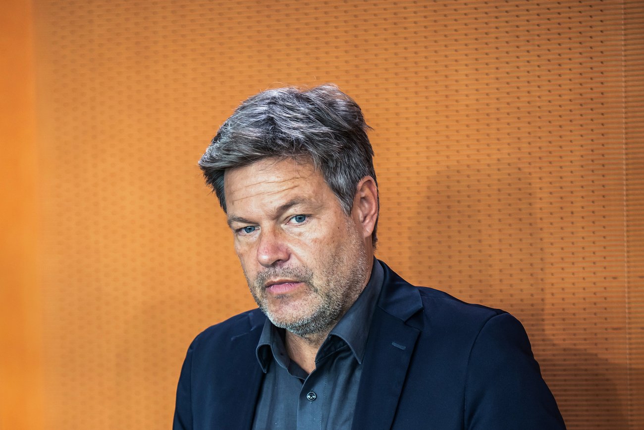 «Gebt mir eine Minute»: Der deutsche Wirtschaftsminister Robert Habeck (Grüne). Bild: Keystone