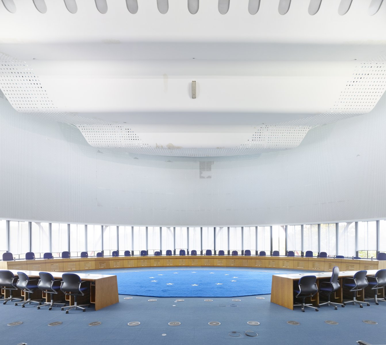Blick in die (Kleine) Kammer des Europäischen Gerichtshofs für Menschenrechte. (Bild: Keystone/Christian Beutler)