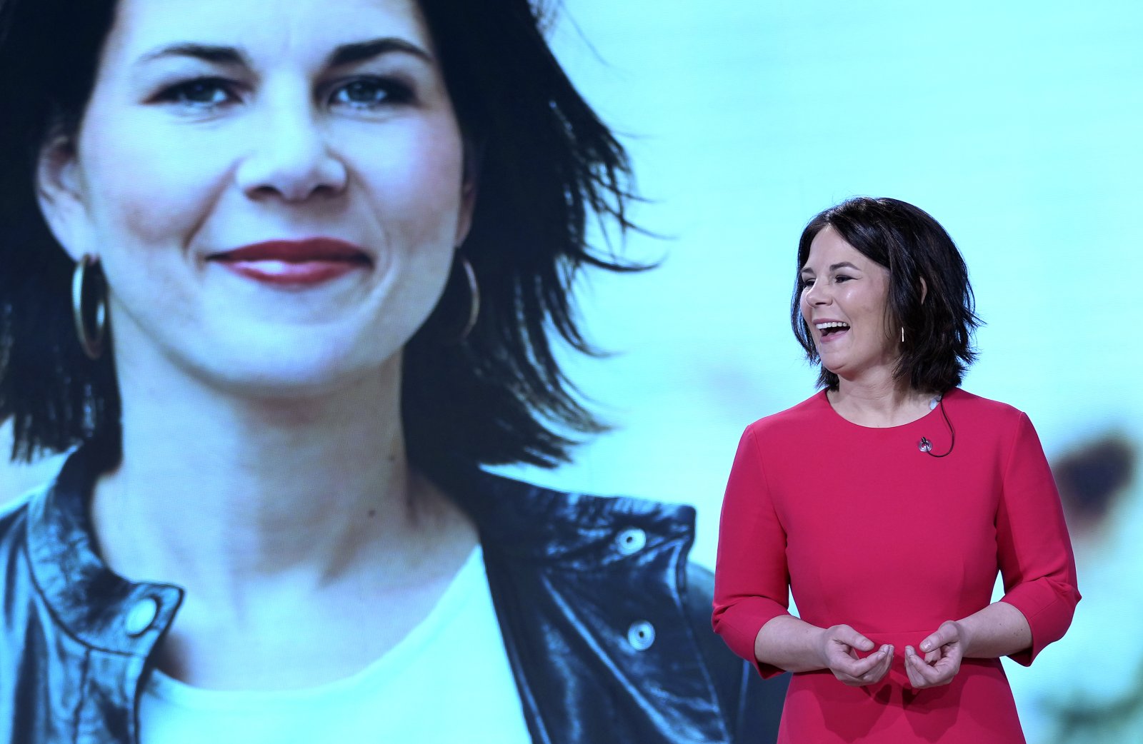 Die Visagistin von Aussenministerin Annalena Baerbock verdient 7500 Euro pro Monat (Quelle: Keystone)