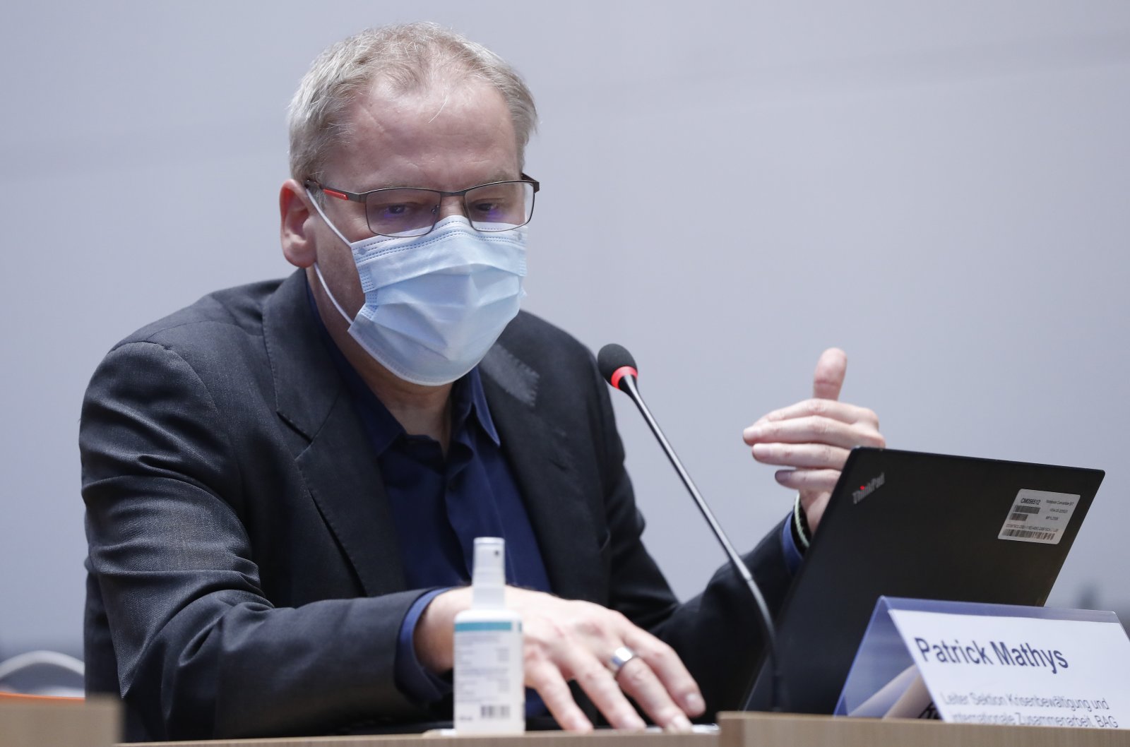 Muss Red und Antwort stehen Patrick Mathys, Leiter Krisenbewältigung im BAG: Bild: Ruben Sprich