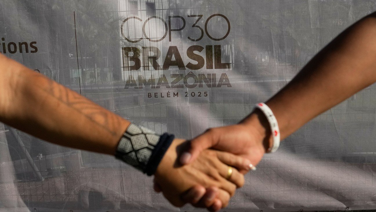 Jetzt fliegen sie wieder: An der Weltklimakonferenz in Belém werden 50'000 Teilnehmer erwartet. Bild: Keystone