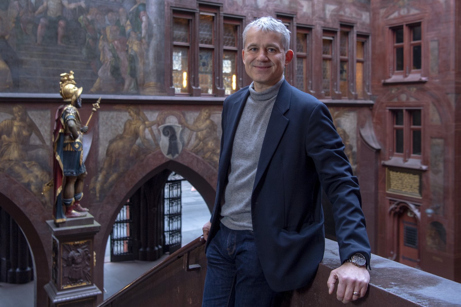 Der Herrscher im Roten Rathaus wird mit Samthandschuhen angefasst: Beat Jans, Regierungspräsident von Basel-Stadt. (Bild: Keystone)