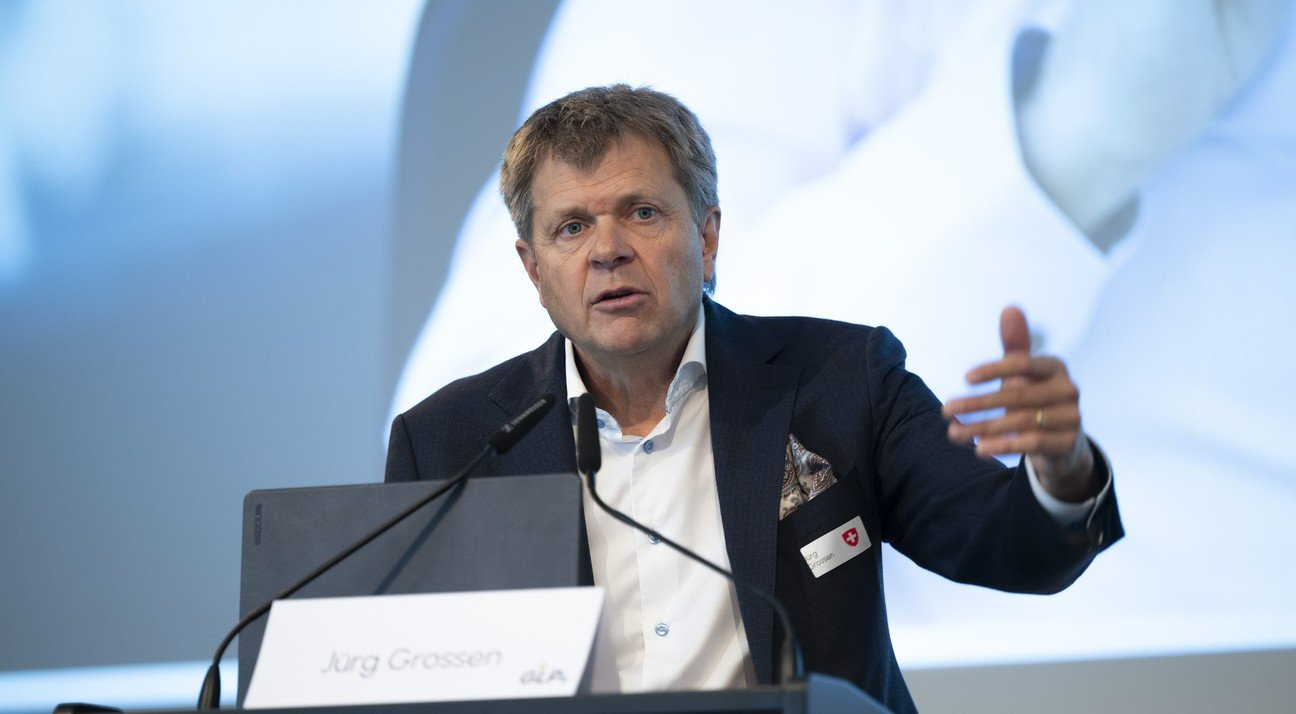 «Erneuerbare Energien machen das Stromsystem heute robuster – nicht teurer»: Jürg Grossen, Präsident der Grünliberalen Partei. Bild: Keystone