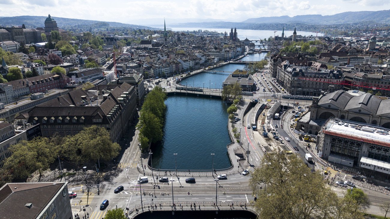 Zürich, die einstige Hochburg des Kapitalismus wird zum Super-Steuerstaat. Bild: Keystone