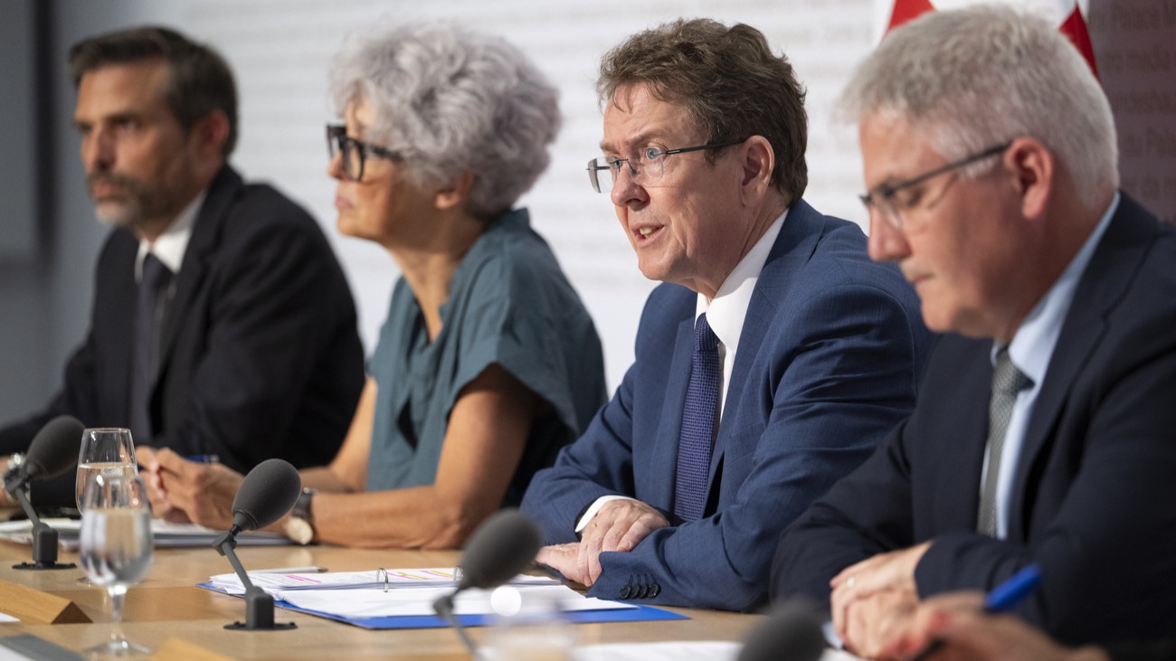 Umweltminister Albert Rösti an der heutigen Medienkonferenz. Bild: Keystone