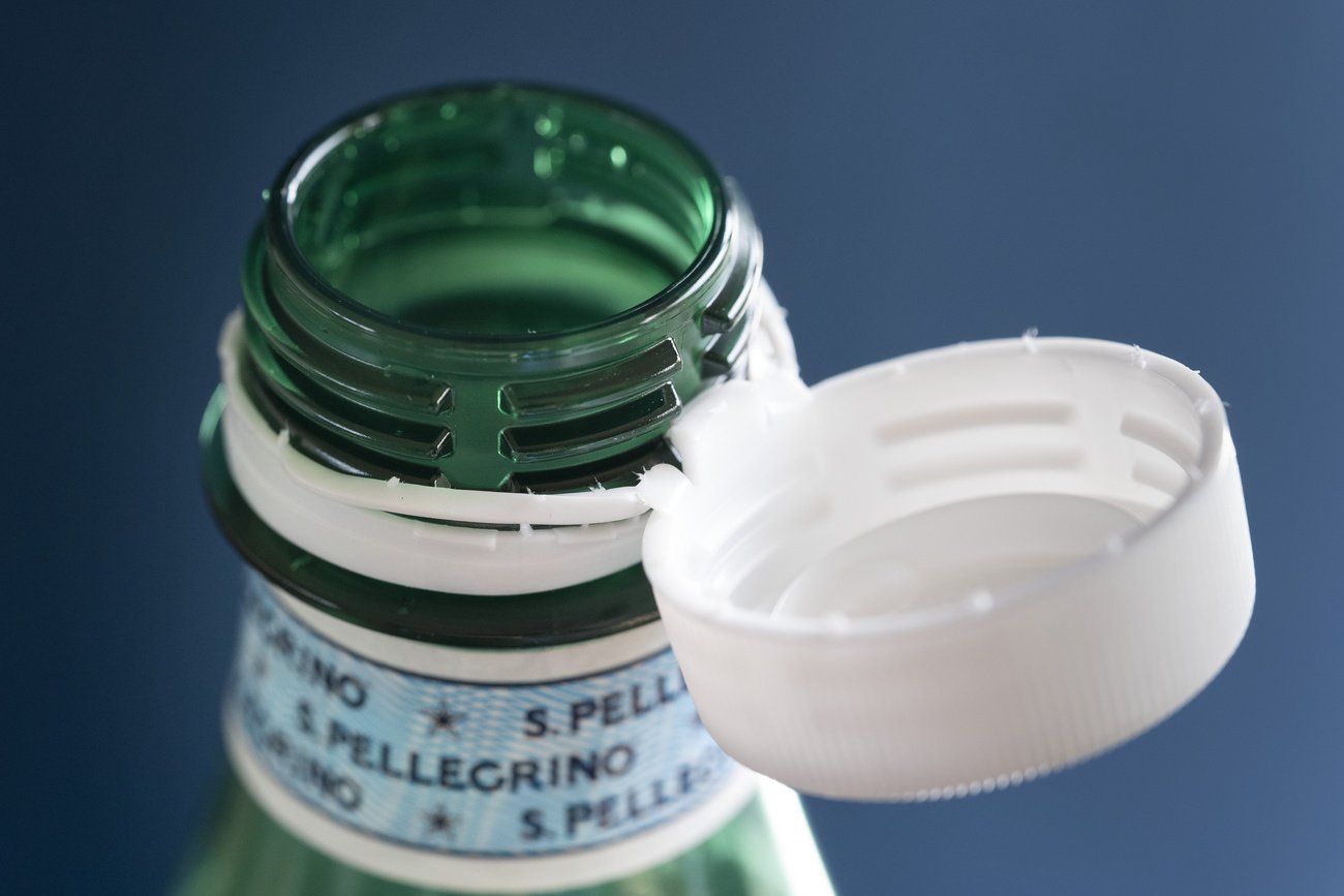 PET-Flasche mit politisch korrektem Verschluss. Bild: Keystone