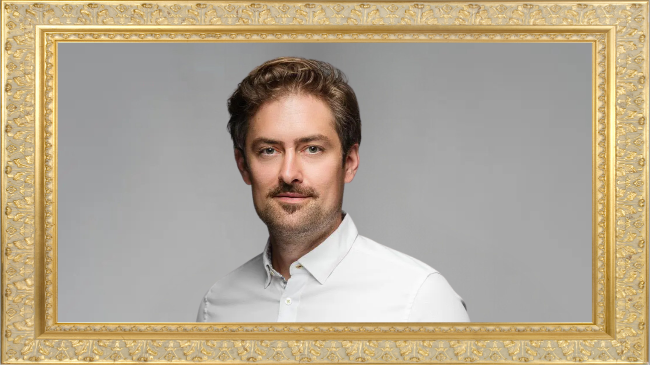 Bürokratieabbau sei eine Gefahr für die Demokratie findet Markus Hinterleitner. Bild. Eigene Montage