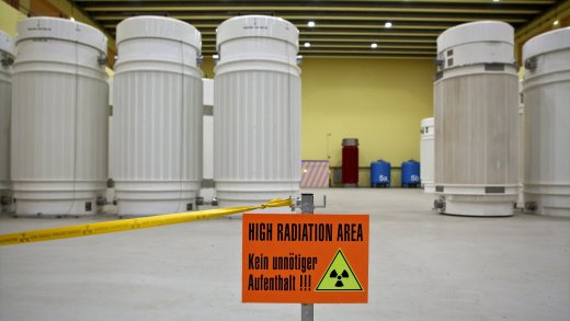 Sicherheit wird gross geschrieben: Radioaktiver Abfälle in Behältern im Zwischenlager Würenlingen. Bild: Keystone