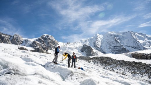 Schmelzende Gletscher: Klima und Umwelt sind das wichtigste Problem der Schweiz, sagt eine Umfrage. (Bild: Keystone)