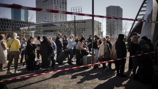 «Akzeptanz nimmt fortlaufend ab»: Ukraine-Flüchtlinge bei der Registrierung in Zürich, März 2022. Bild: Keystone