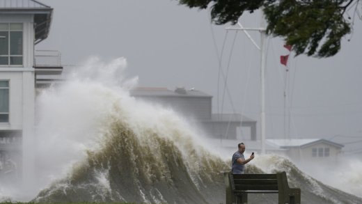 Keine Zunahme zerstörerischer Wirbelstürme: Hurrikan «Ida» tobt in New Orleans, 2021. Bild: Keystone