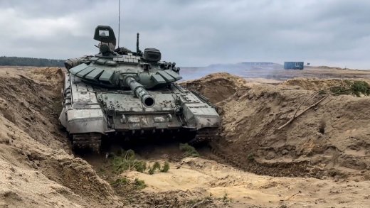 Verlassene russische Panzer in der Ukraine.