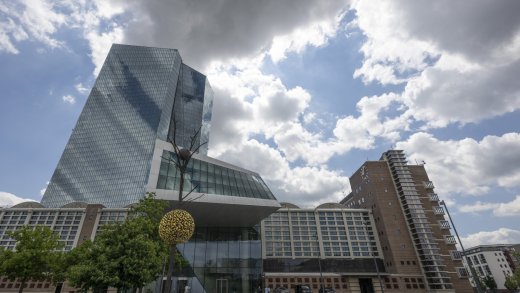 Europäische Zentralbank: Für das Wirtschaftswachstum sind Anreize für den Kapitalaufbau von Bedeutung.  Bild: Keystone