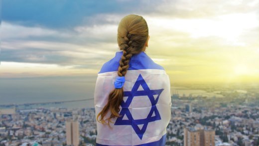 Können Jüdinnen und Juden in der Schweiz noch ohne Angst leben? Der Krieg gegen Israel zeigt, dass auch bei uns Antisemitismus zur Tagesordnung gehört. Foto: Shutterstock