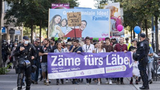 Abtreibungsgegner an der Kundgebung "Marsch fuers Laebe" im September 2021 in Zürich Oerlikon. Bild: Keystone