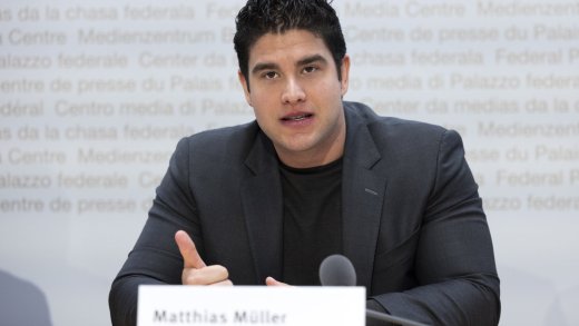 Matthias Müller, Präsident der Jungfreisinnigen, kämpft gegen das Filmgesetz (Bild: Keystone)