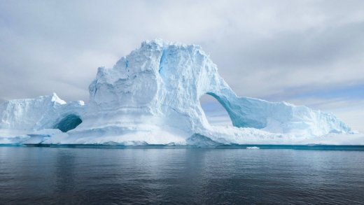 Das Eis vor den Küsten der Antarktis schmilzt langsamer als bisher angenommen. Bild: Shutterstock