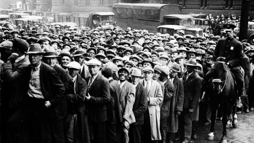 Paradebeispiel feines zähen Wirtschaftseinbruchs: Die Grosse Depression in der 1930er-Jahren. Bild: Keystone-SDA
