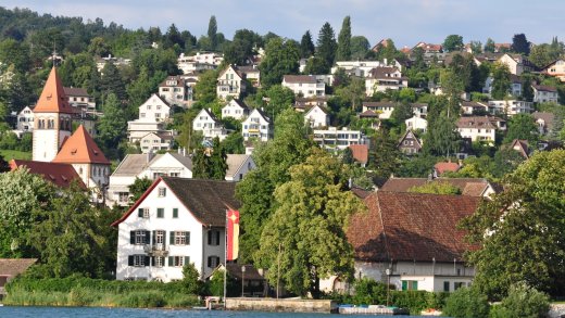 Küsnacht am Zürichsee. (Bild; Wikimedia/ Roland zh)