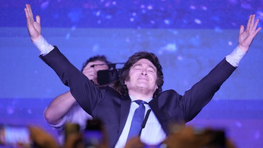 Javier Milei als Überraschungssieger bei den argentinischen Vorwahlen um das Präsidentenamt. (Bild: Keystone)