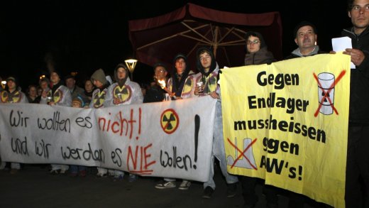 Demonstration gegen ein Tiefenlager im Wellenberg NW, 2008: Bild: Keystone