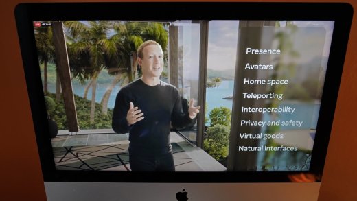 Mark Zuckerberg, CEO von Facebook, bei der Präsentation von «Metaverse» Ende Oktober: Für die einen der Inbegriff eines innovativen Unternehmers, für die anderen der lebende Beweis, dass der Staat bei den modernen Plattformen viel stärker eingreifen muss. Bild: Keystone