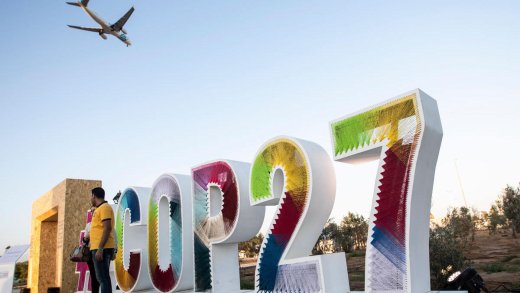 Für die Weltklimakonferenz reisen über 44'000 Teilnehmer an. Die meisten wohl mit dem Flugzeug. (Quelle: deutsche-wirtschafts-nachrichten.de)