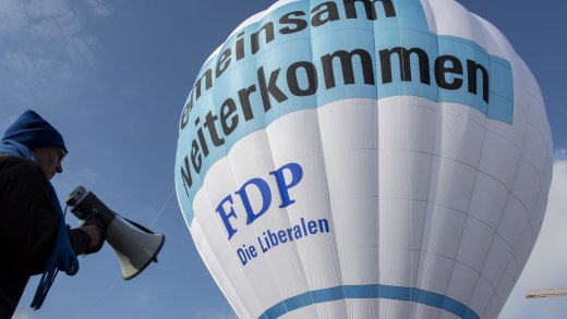 Gibt es bei der FDP noch echten Liberalismus oder doch nur heisse Luft? (Quelle: Keystone)
